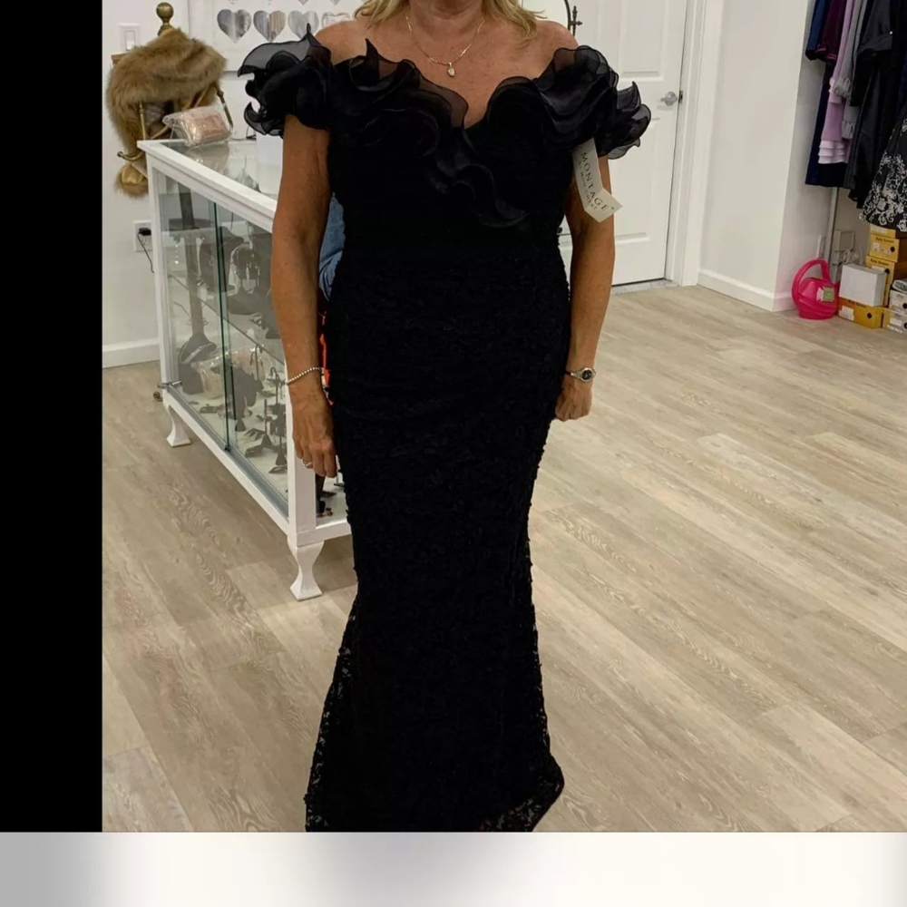 Long gown black size 16 lace appliques